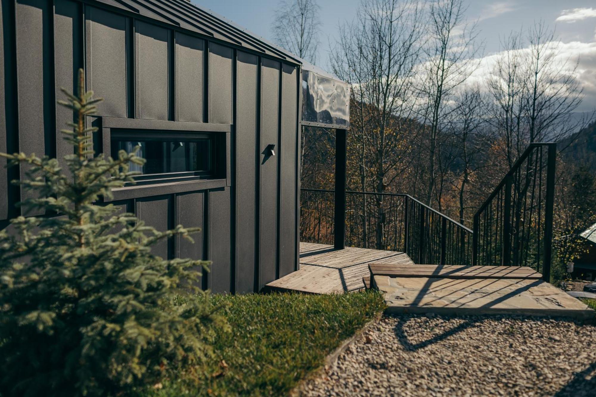 Travy Chalet Tatariv