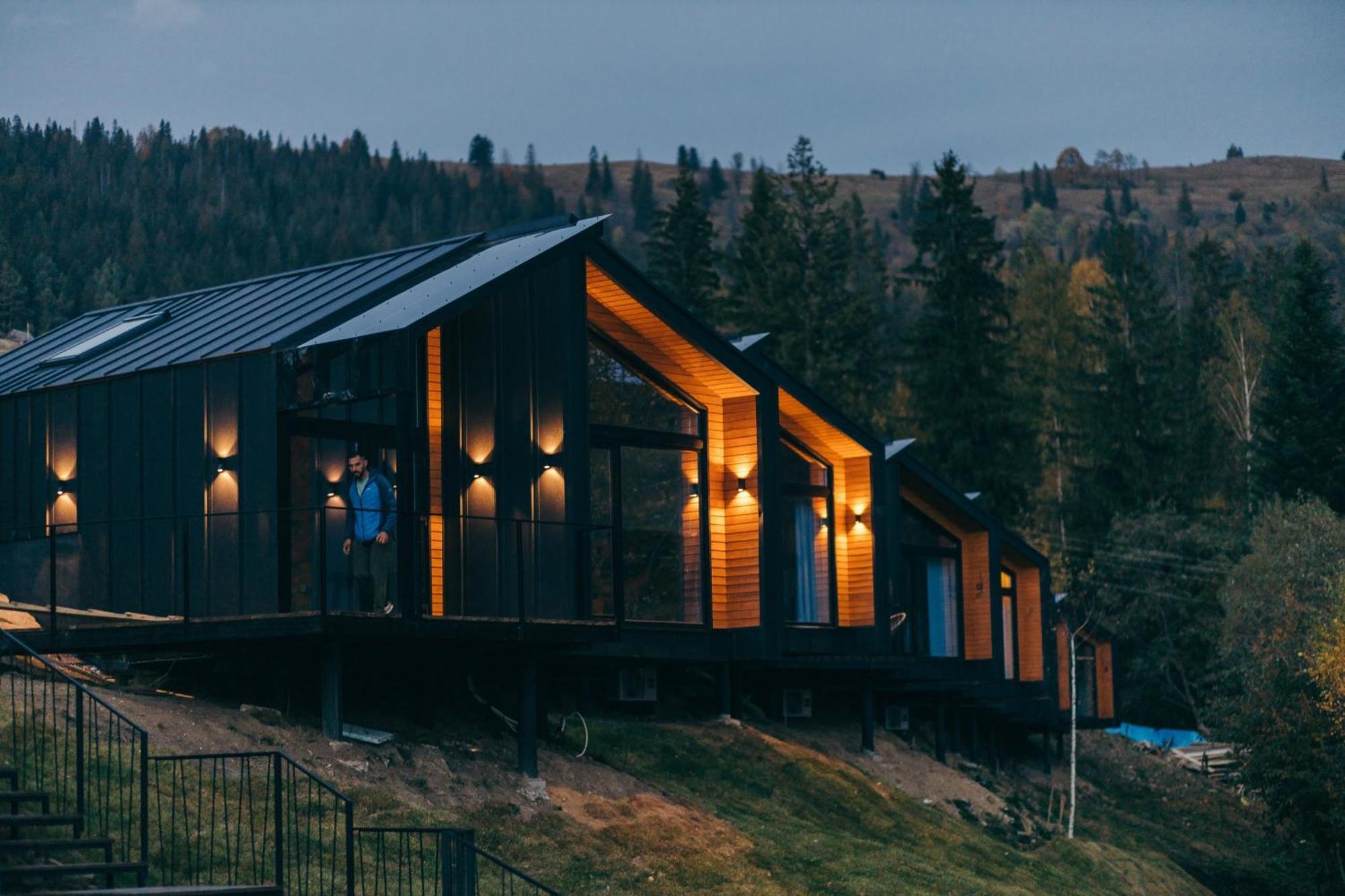 Travy Chalet Tatariv